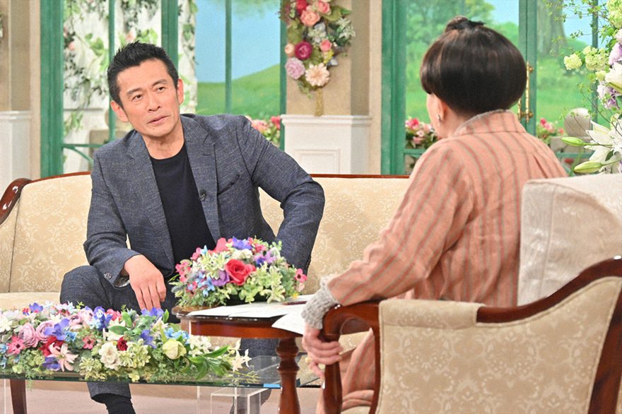 ��Ұ�}ꖡ�56�r�άF�ڤ��æ���ա�����ѧ����ͬ�ڤǡ����ѡ��Ȥ����ӳ���ǹ���