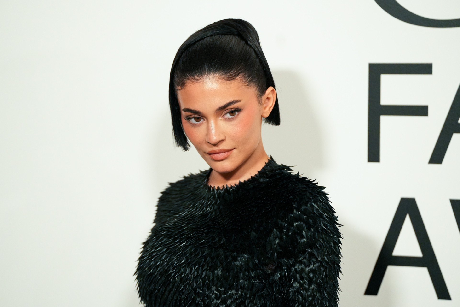 Дебют Кайли Дженнер на шоу Victoria’s Secret вызвал гнев фанатов