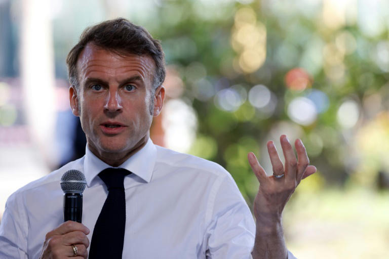 Madagascar : Iles Eparses, colonisation, contrats. Emmanuel Macron à Madagascar