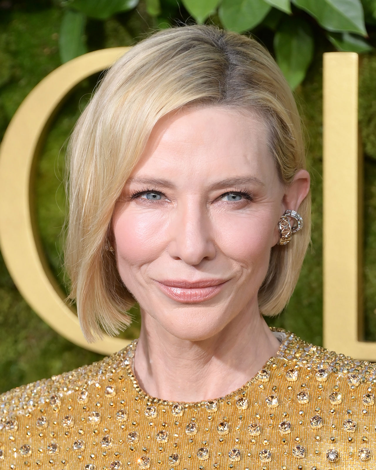 7 Stylish Hairstyles Women Over 50 Should Try This Summer