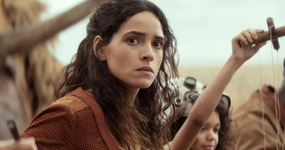 Andor's Adria Arjona Breaks Down Sexual Assault Scene in Season 2