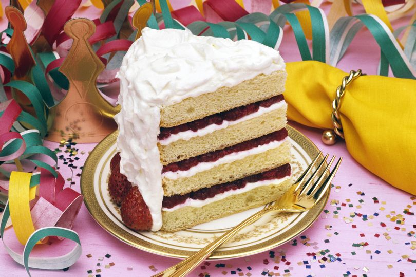 Woman called ‘violent’ after boyfriend shoves her face into birthday cake