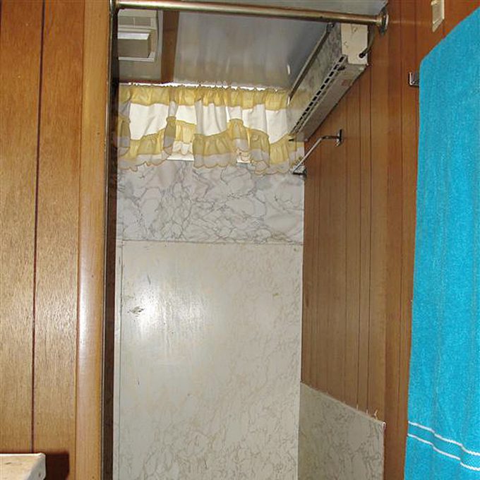 Electric-Baseboard-heater-in-shower-1200×1200
