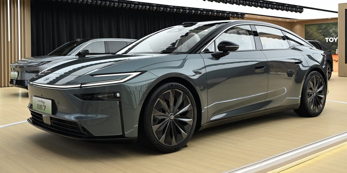 Toyota bZ7 Channels the Avalon as a New Flagship EV Sedan for China