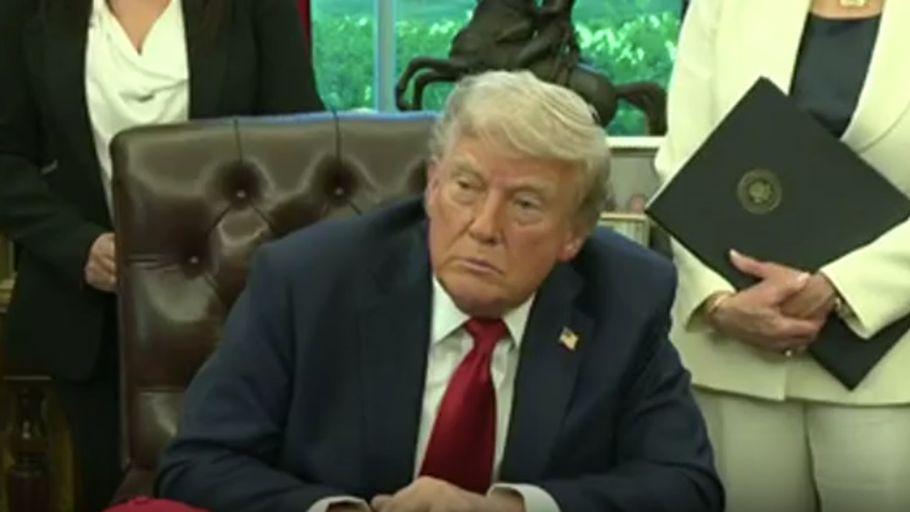 Supreme Court ruling could allow Trump to remove leaders of independent ...