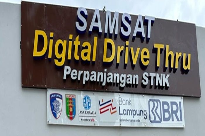 Hilangkan Riba: Bayar Pajak Kendaraan atau Perpanjang STNK dalam 30 Menit dengan Sistem Samsat Digital Drive-Thru