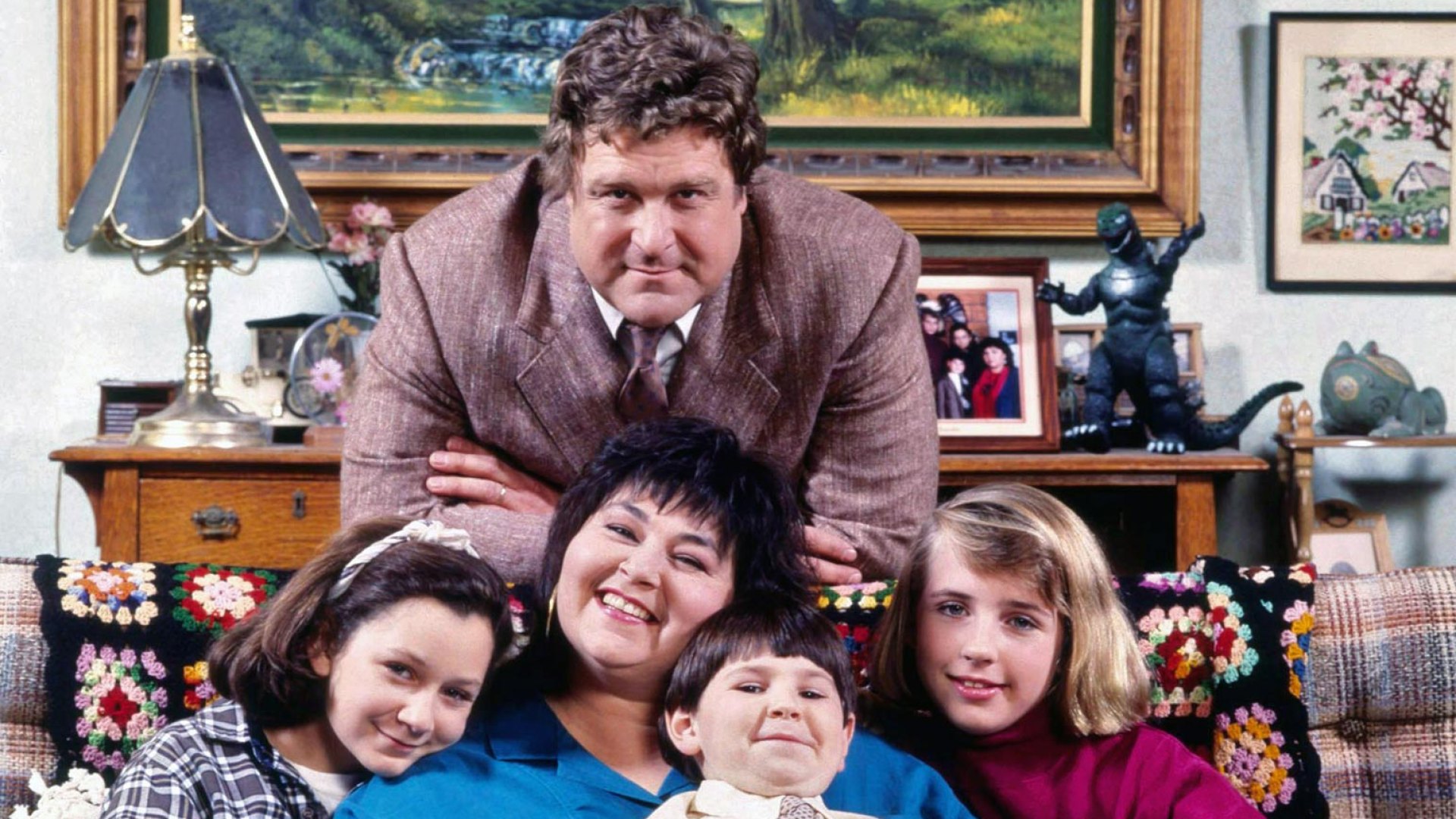 'The Conners' Series Finale Uses Archive Footage of Everyone But Roseanne