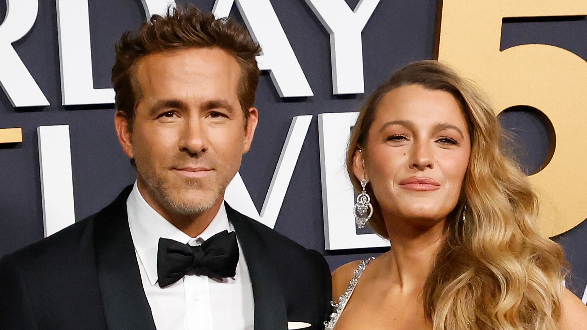 Ryan Reynolds reveals he's trying to 'heal' son Olin, 2, with Blake(02)