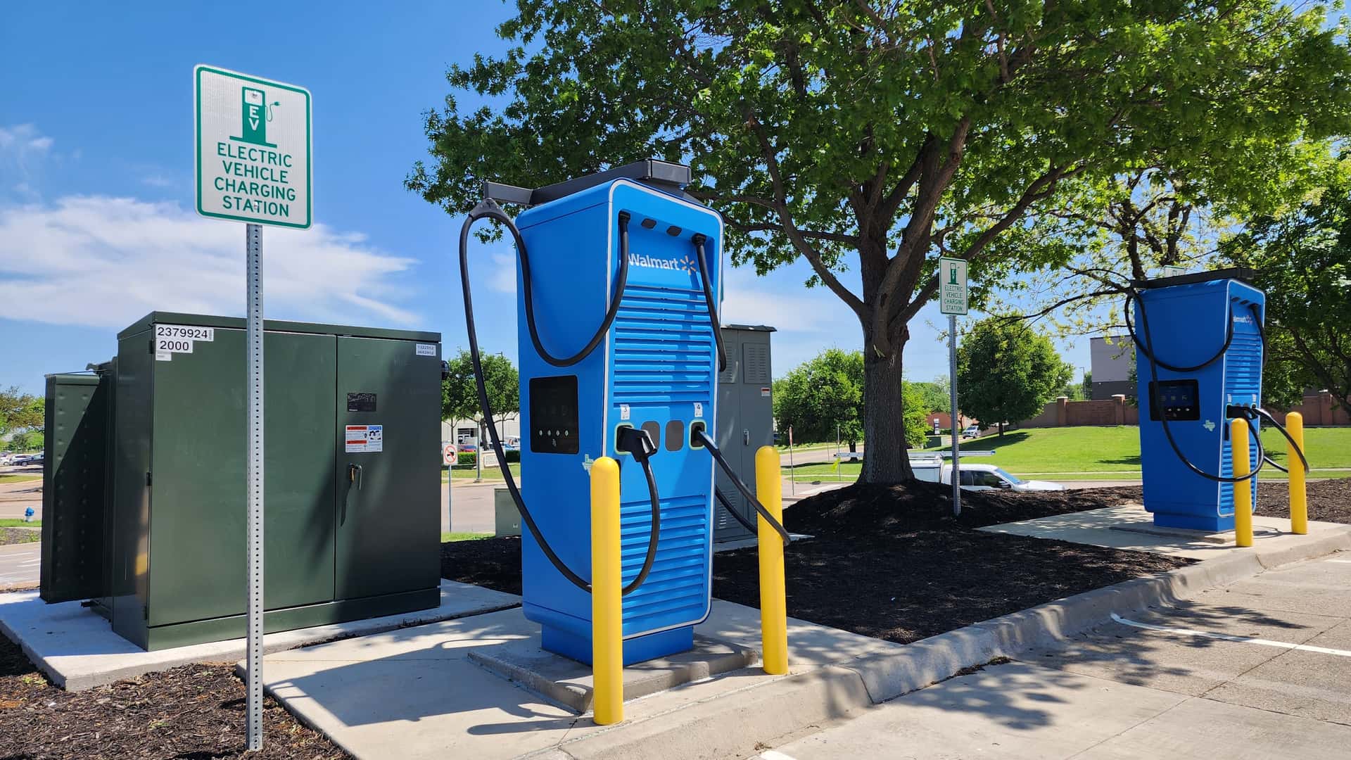 Walmart Opens Up About Its Ev Charging Network Charge Better