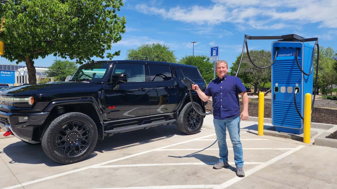 Walmart Opens Up About Its Ev Charging Network Charge Better