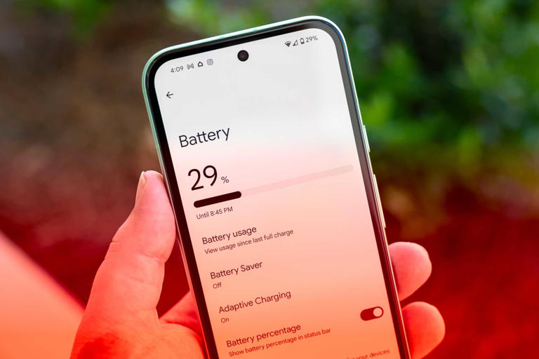 7 years of Android updates are useless if I can't swap my phone's ...