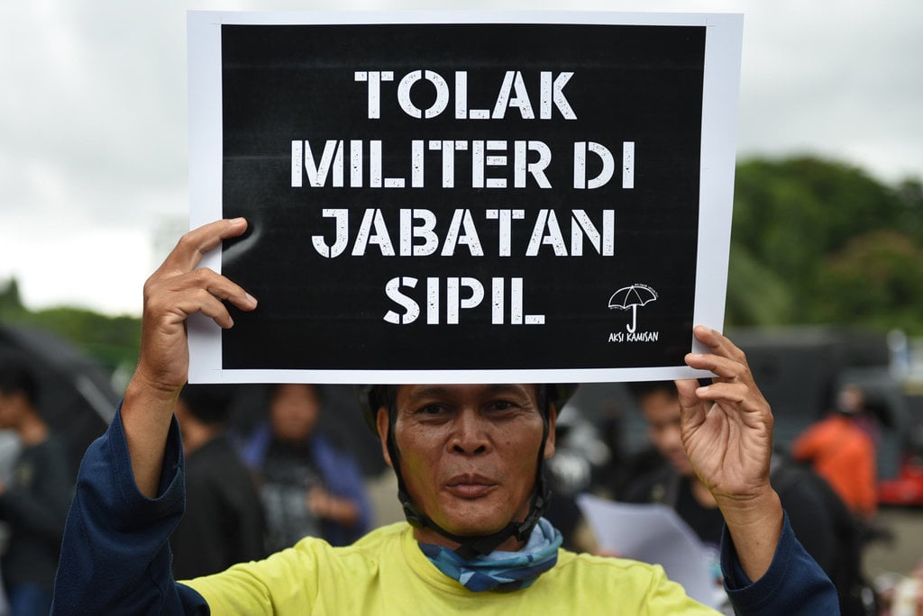 TNI vs Kampus: Menyelami Perbedaan dan Mengingatkan Tentang Fungsi Akademik