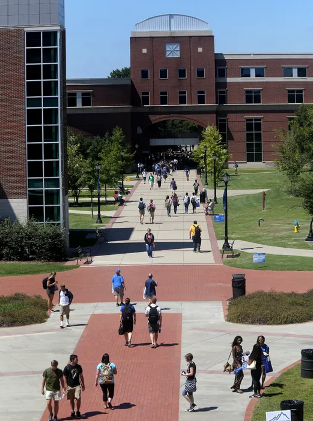 MTSU faces federal civil rights complaints over minority-preference ...