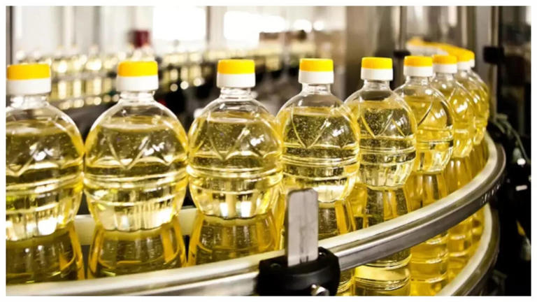 US Doctor lists 3 foods to completely avoid to protect liver - and it does not include alcohol