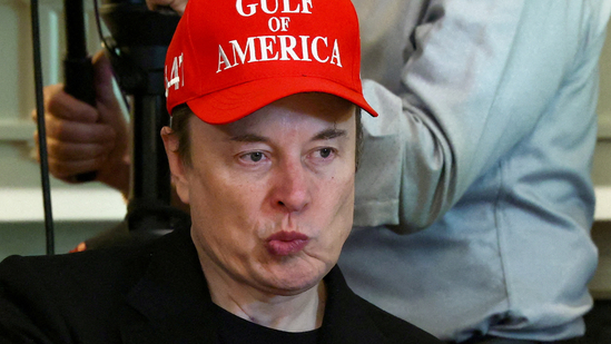 Elon Musk kiếm tiền như thế nào: Bên trong hành trình của người đàn ông giàu nhất thế giới