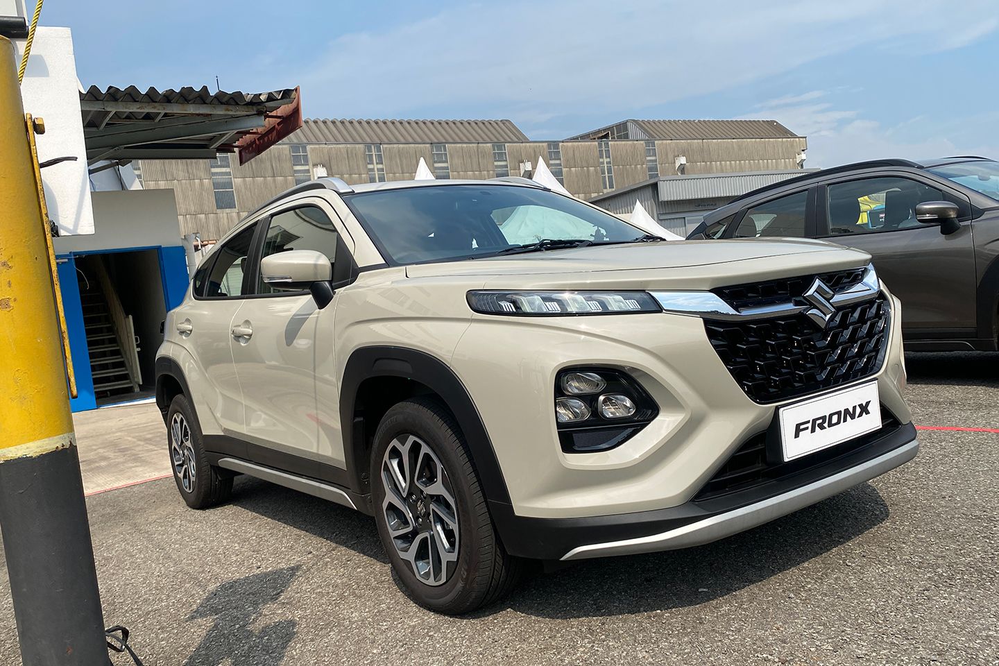 Perbedaan dengan India: Rincian Spesifikasi Teknis Suzuki Fronx untuk Pasar Indonesia Perbedaan dengan India: Rincian Spesifikasi Teknis Suzuki Fronx untuk Pasar Indonesia