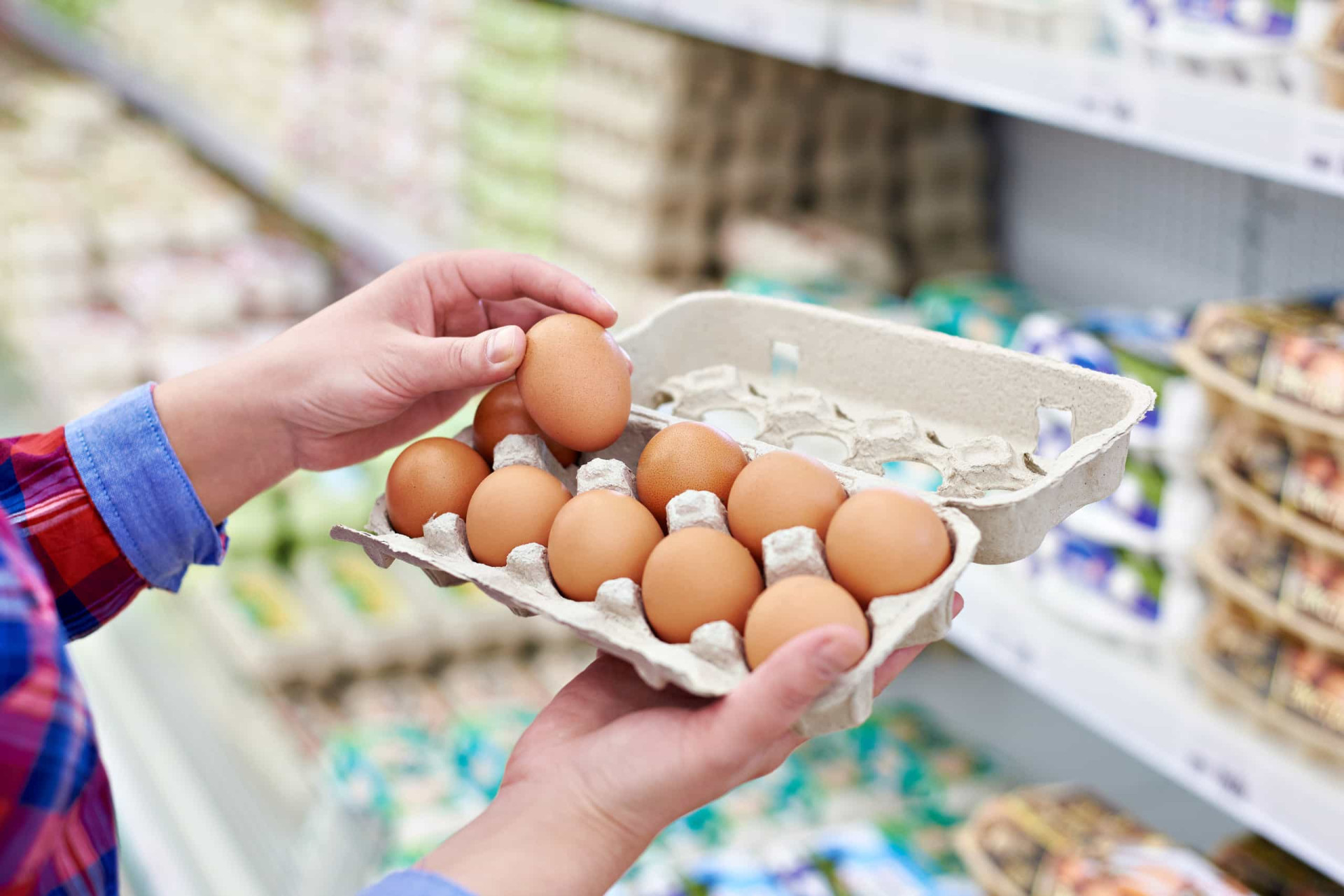 The true benefits and drawbacks of eating eggs