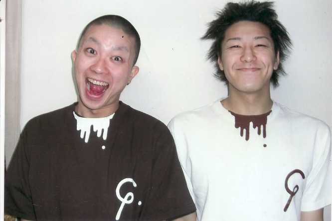 チョコプラ、20年前の宣材写真を完全再現が話題に「可愛さ増してる