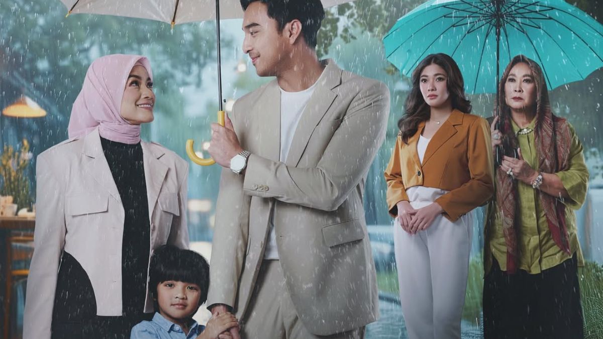 Sinopsis Film Tabayyun: Kisah Cinta dan Gossip Seorang Ibu Tunggal yang Akan Menggetarkan Bioskop Sinopsis Film Tabayyun: Kisah Cinta dan Gossip Seorang Ibu Tunggal yang Akan Menggetarkan Bioskop