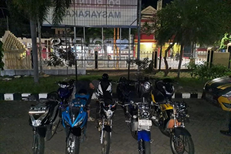 Aksi Remaja Geng Motor