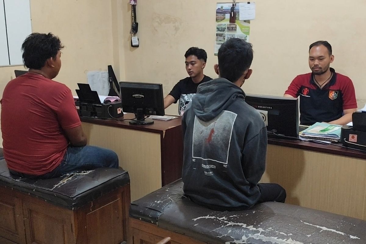 Dua Pria Tebus Ancaman 15 Tahun Penjara karena Kelaparan Bahan Bakar di Indonesia