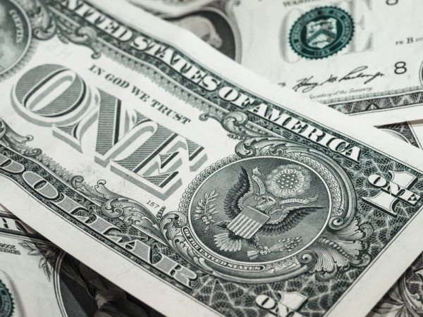 Top 10 Mata Uang di Dunia yang Menghancurkan Nilai Dolar AS