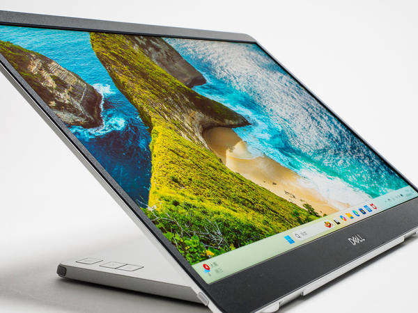 薄型軽量、質感が高くて価格も納得！「Dell Pro 14 Plus