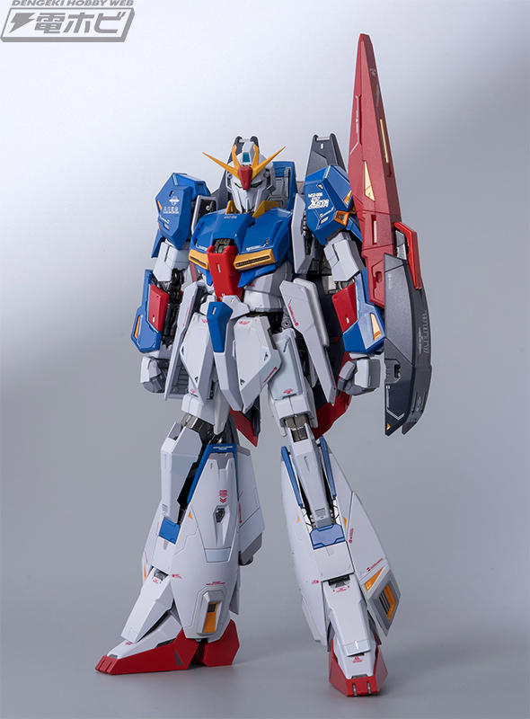 【一点物】フルメタルガンダム モビルスーツ 完成品トイの最高峰が、可変モビルスーツの最高峰を“新訳