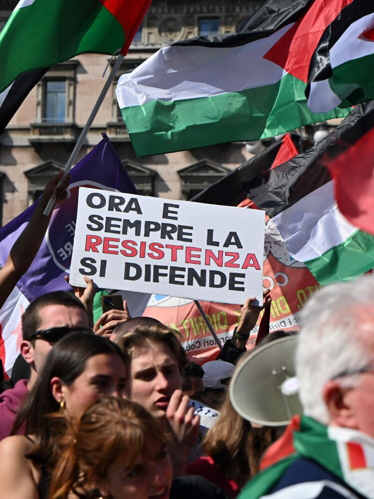 A Mottola manifestanti denunciati per aver cantato "BellaCiao" il 25 aprile