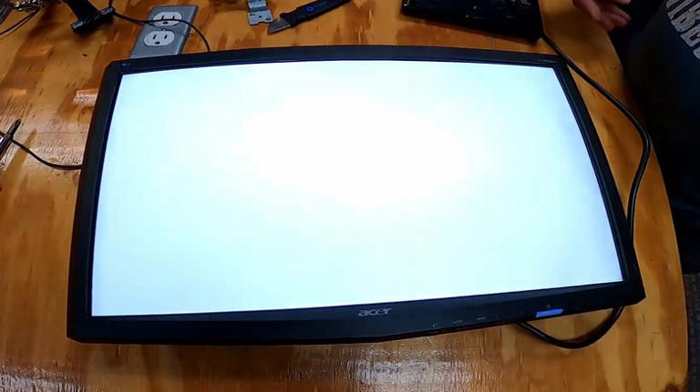 Don't Throw Out Your Old Computer Monitors - Try One Of These Uses Instead