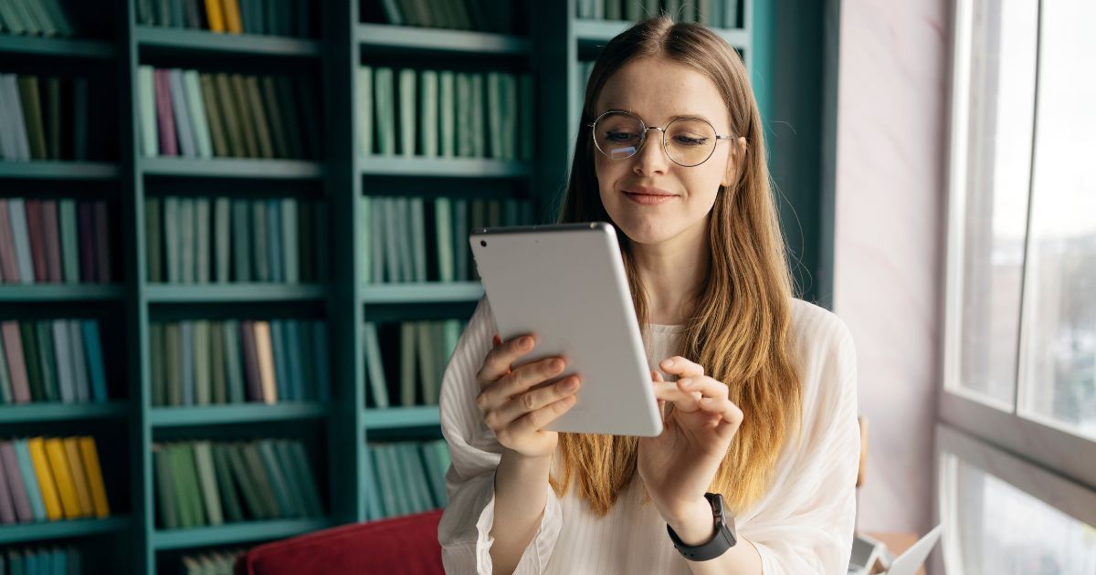 Cómo montar un servidor Calibre doméstico y leer con Moon+ Reader