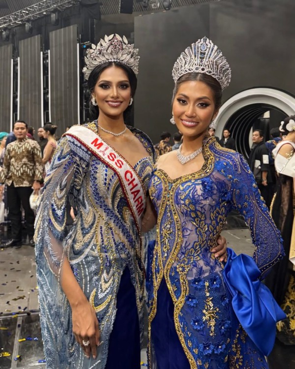 7 Gambar Memukau Rashmita Rasindran dalam Acara Grand Final Puteri Indonesia 2025