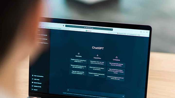 Still 'Google It': AI Chatbots Like ChatGPT, Gemini Made Up Just 2.9% ...