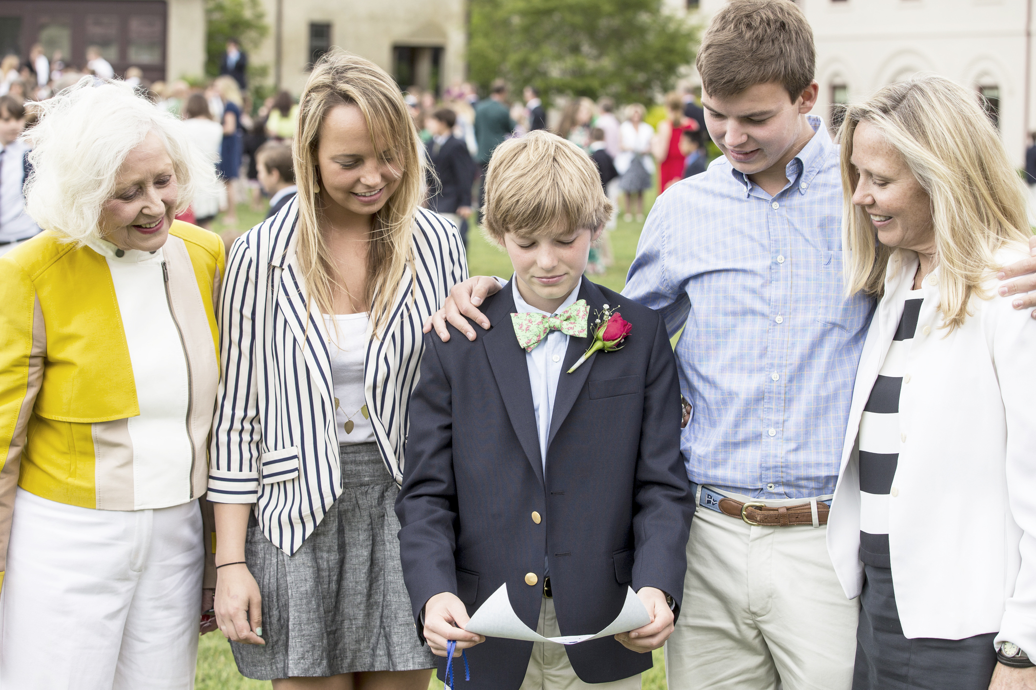 How Much Money to Give for a Graduation Gift in 2025
