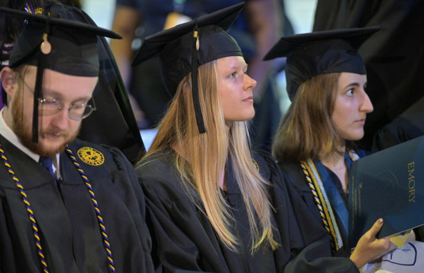 How AI is Reshaping Entry-Level Jobs: What College Grads Need to Know