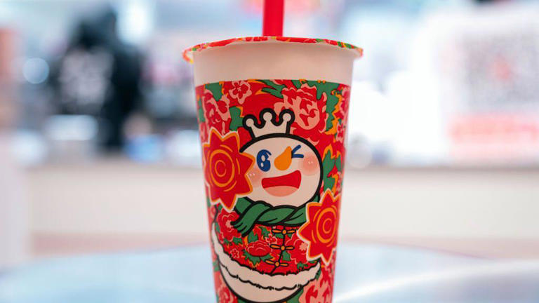 O mascote Snow King é comparado ao Ronald McDonald na China