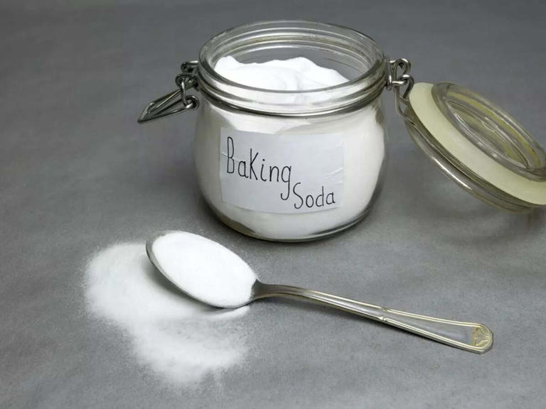 Fact check Can baking soda cure cancer? This is what we know
