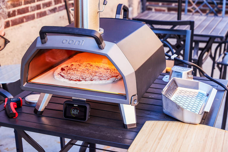 Forget delivery—our favorite outdoor pizza ovens deliver delicious ...
