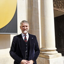 Cinema, attori vs. Giuli. La lettera-appello diventa un caso politico