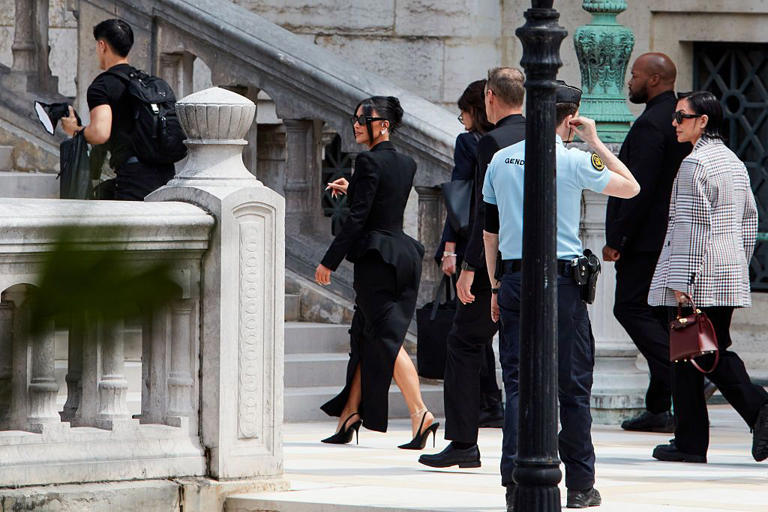 Kim Kardashian To Appear At Paris Robbery Trial