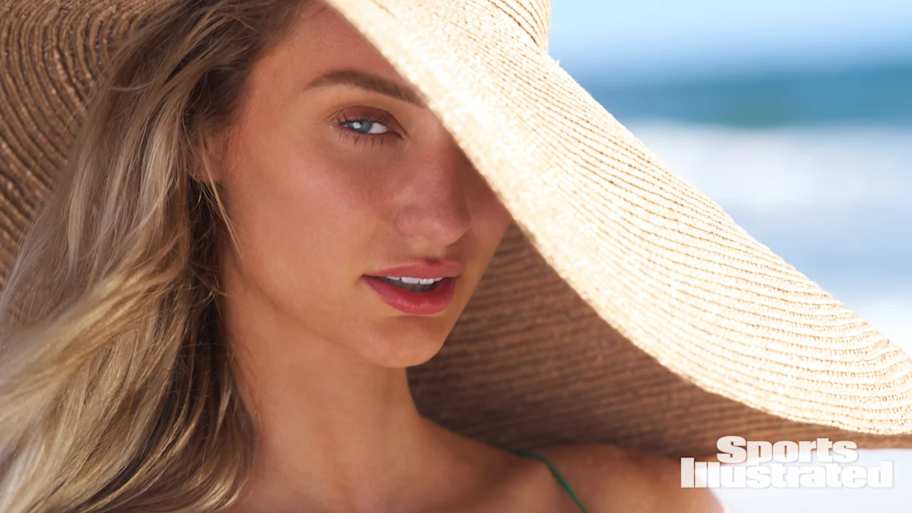 Sparks' Cameron Brink Reveals Reason For SI Swimsuit Debut(01)