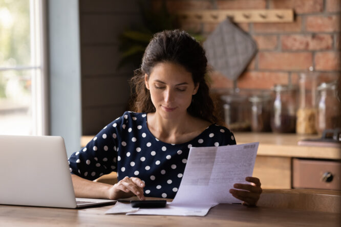 Differences Between Being Frugal And Being Cheap