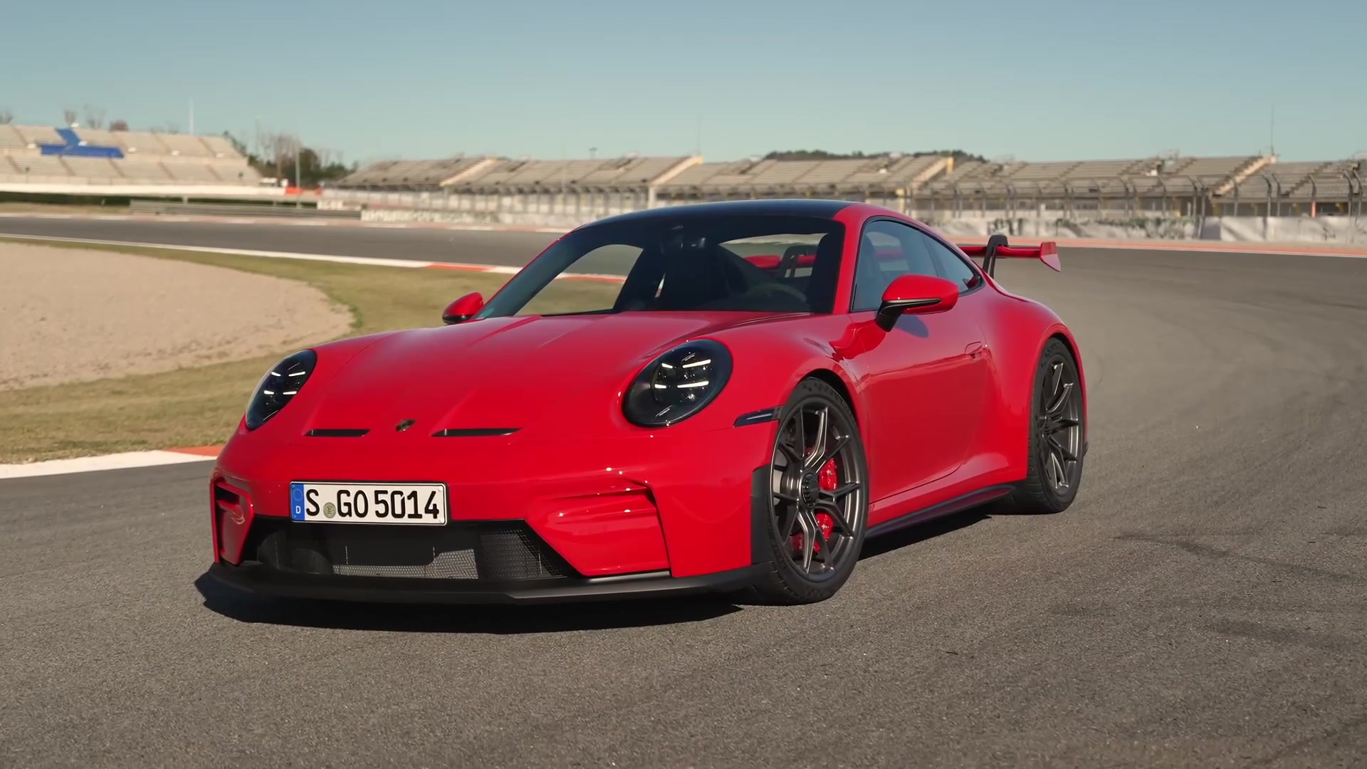 Porsche 911 GT3 Design preview in Indian Red
