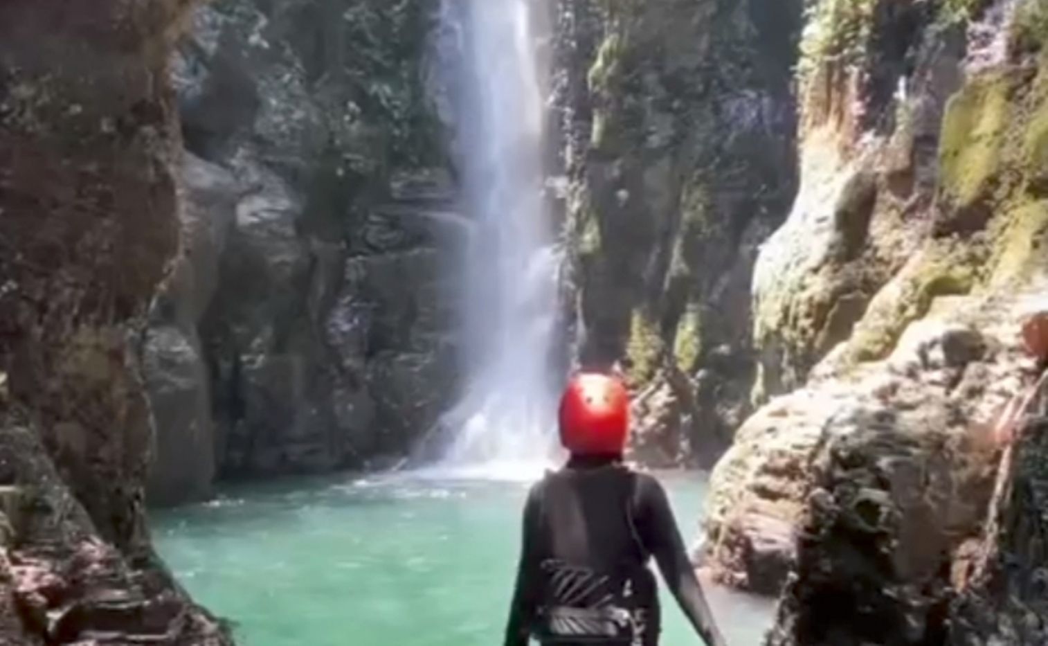 5 Air Terjun di Bogor: Tempat Perfekt Camping &amp; Menenangkan Jiwa