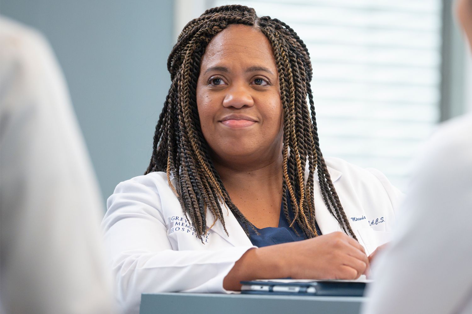 Chandra Wilson Says After 20 Years, ‘It Is Time’ to Watch “Grey’s