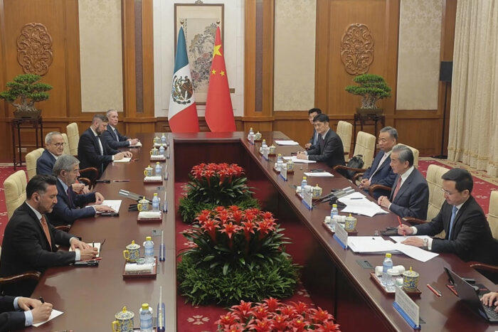 China asegura que “reforzarán su unidad” con Latinoamérica y se dice dispuesta a trabajar con México: Celac