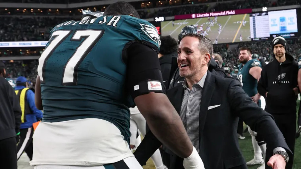 Eagles Restructure Front Office and Reunite With Joe Douglas in ...