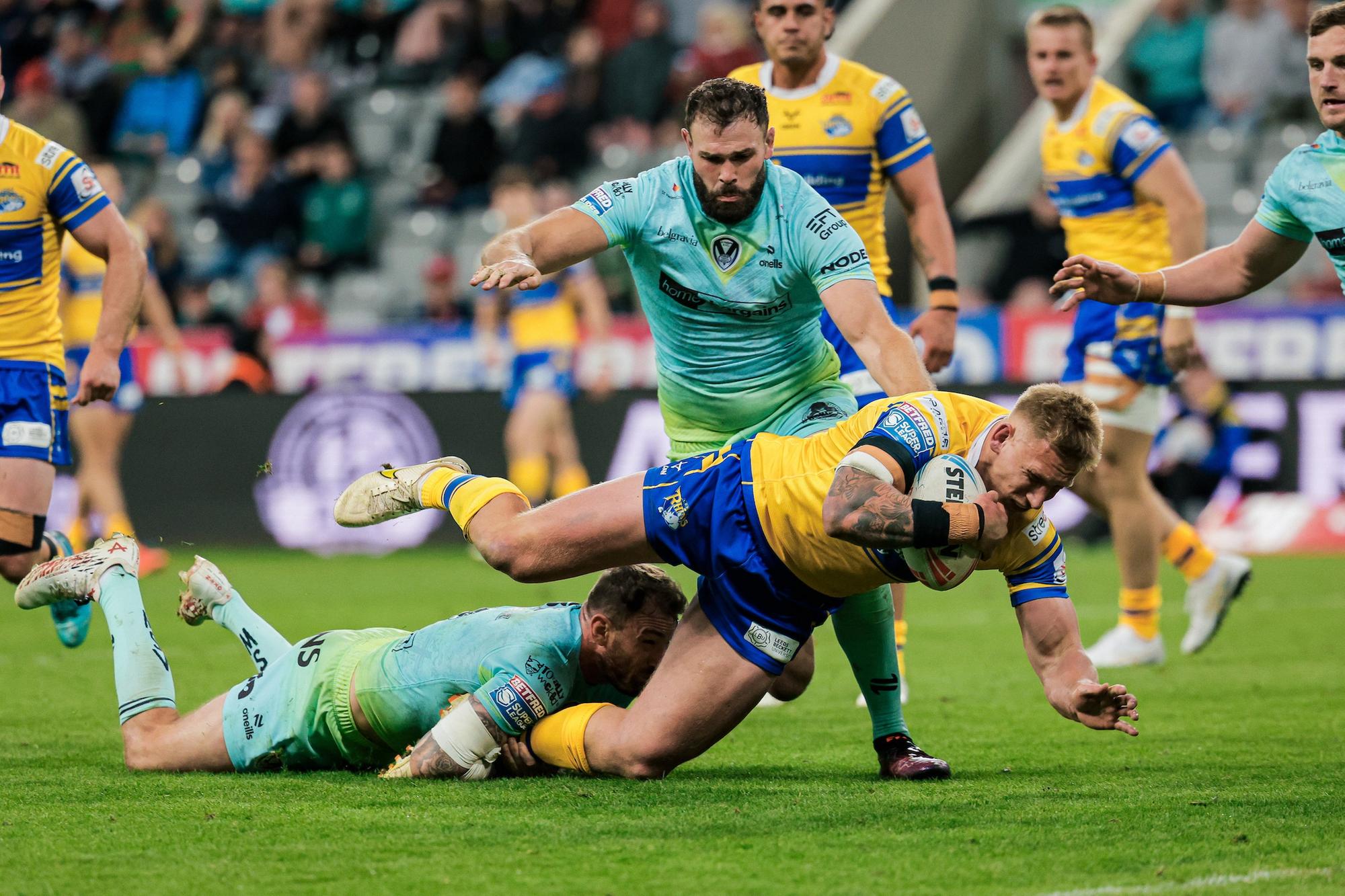 Leeds Rhinos predicted starting 13 & bench v Hull FC as coach faces ...