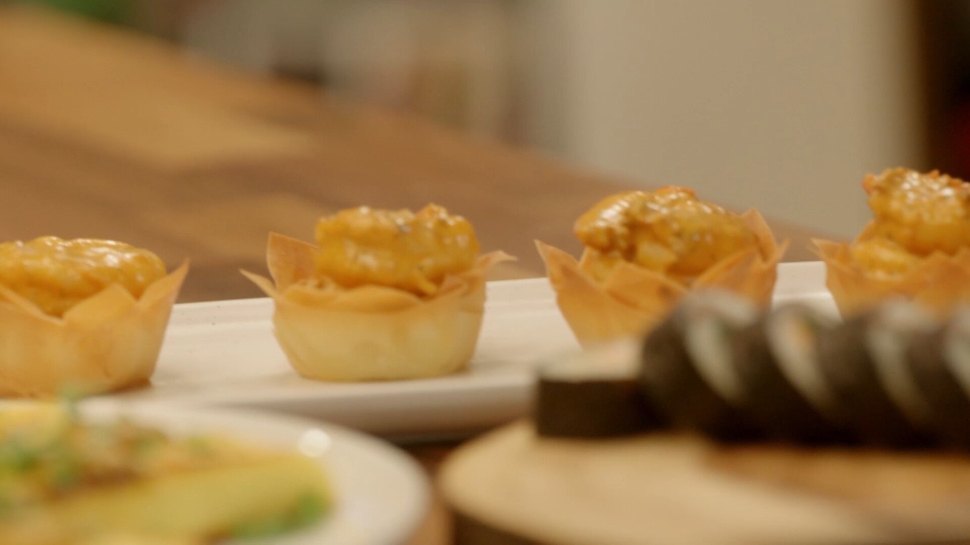 Paprika-Garnelen in rot-weißer Soße