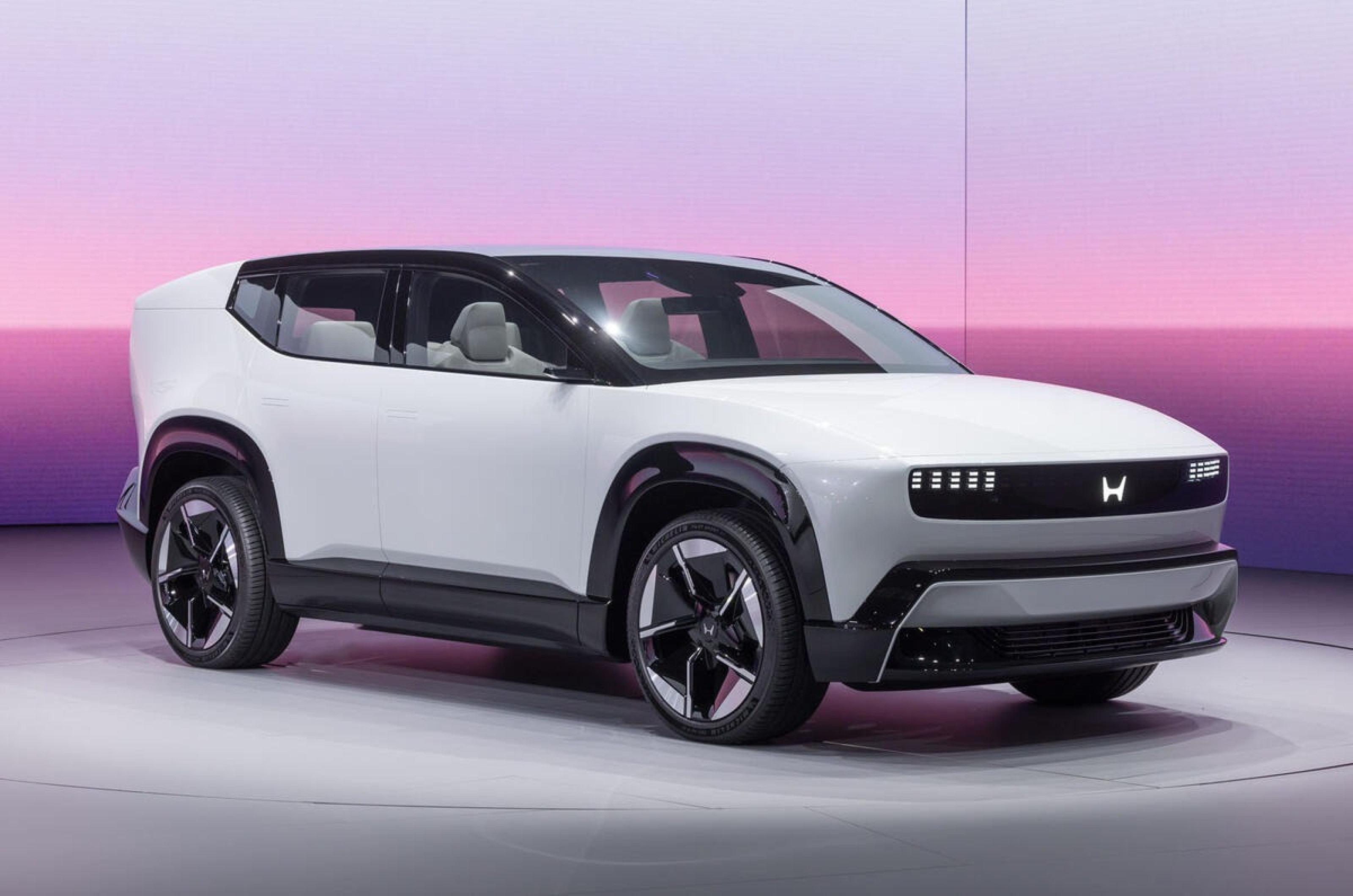 Honda shows off radical new SUV alongside the O Series Saloon at CES